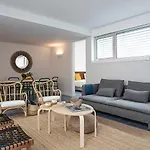 Piso Azul Premium In Bairro Alto By Lovelystay شقة Lisboa